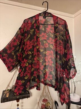 Banjara Floral sheer Kimono Jacket - Red/Gold